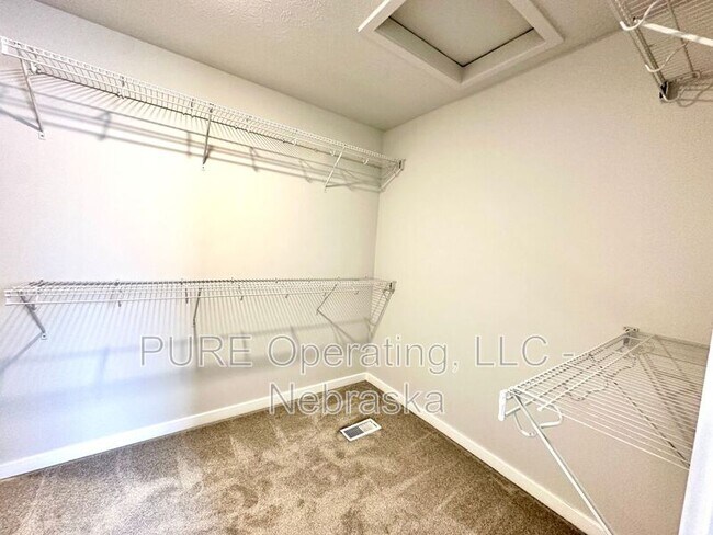 Building Photo - 5121 N 181st St