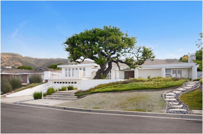 Building Photo - Monarch Bay Ocean View Single Family Home!