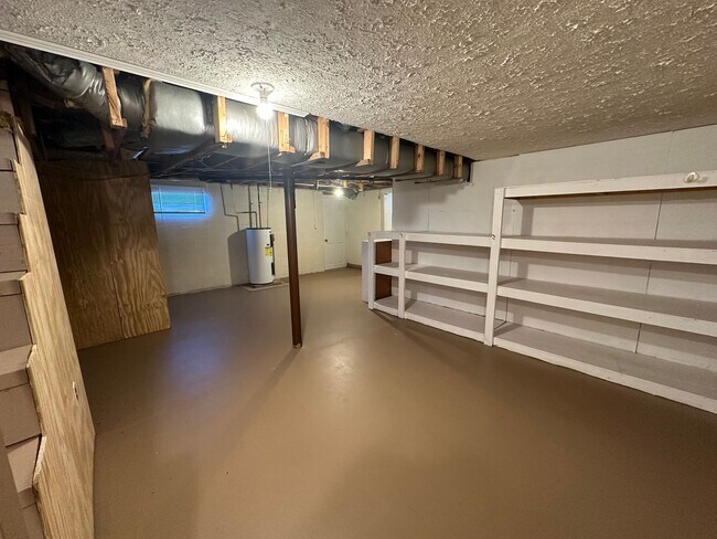 Building Photo - Ranch House with Finished Basement