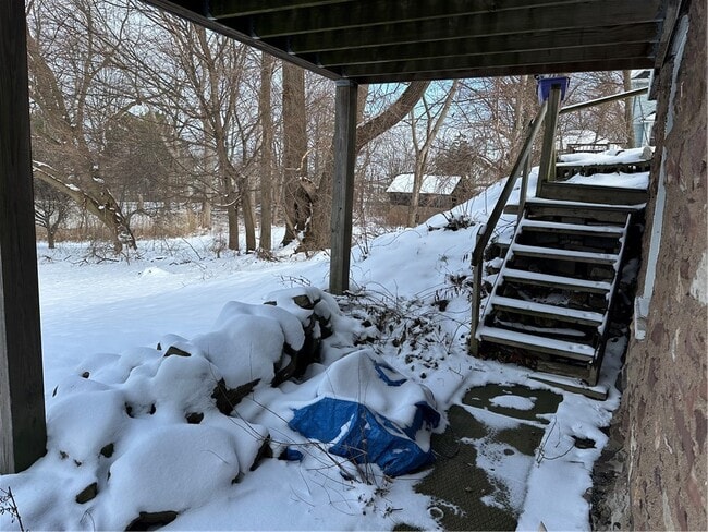 Building Photo - 1878 Ridge Rd