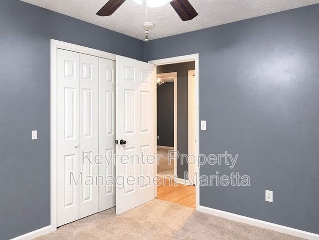 Building Photo - 5088 Ravenwood Dr NE