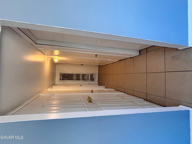 Building Photo - 38907 Rambler Ave