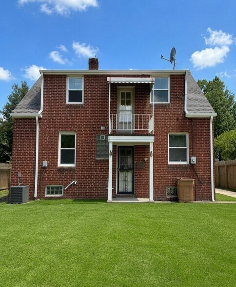 Building Photo - 2081 E 224th St