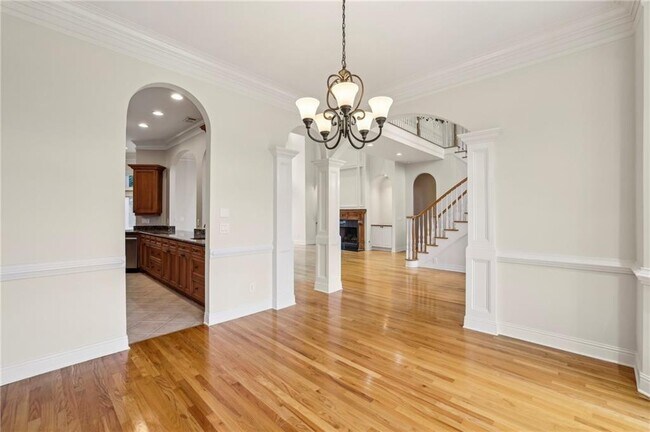 Building Photo - 2503 Regency Lake Dr