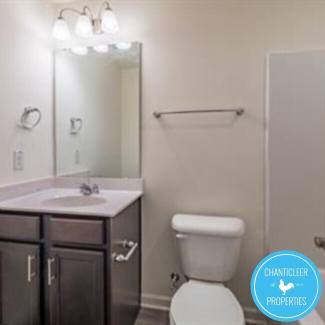 Building Photo - 1216 Haybrook Ln