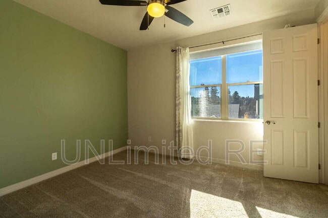 Building Photo - 2513 W Pollo Cir