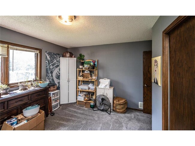 Building Photo - 1142 Cheery Ln NE