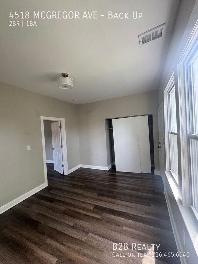 Building Photo - 4518 McGregor Ave