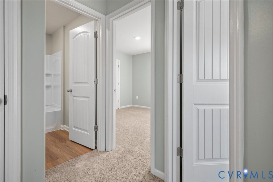 Building Photo - 2854 Meadowview Blvd