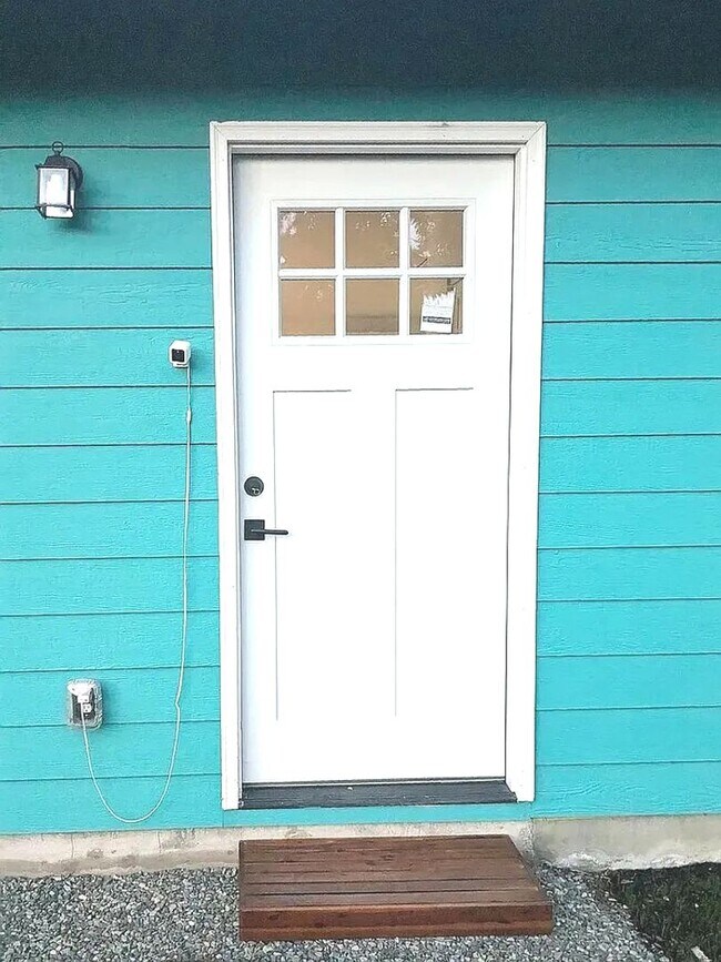 Building Photo - 47006a