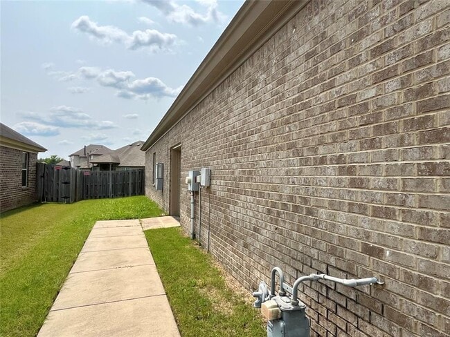 Building Photo - 9408 Tillman Ct