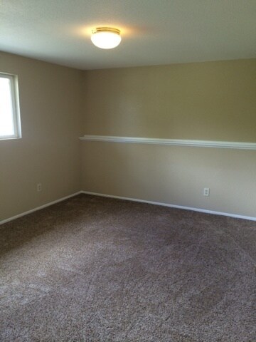 Building Photo - Four Bedroom Home in Cimarron Hills