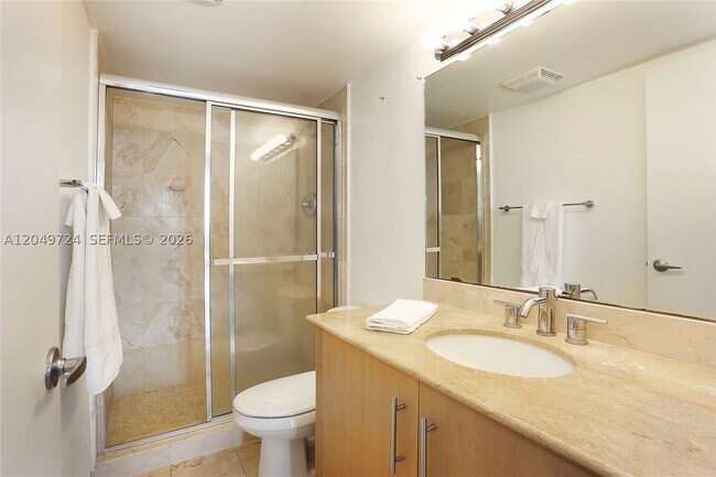 Building Photo - 10275 Collins Ave