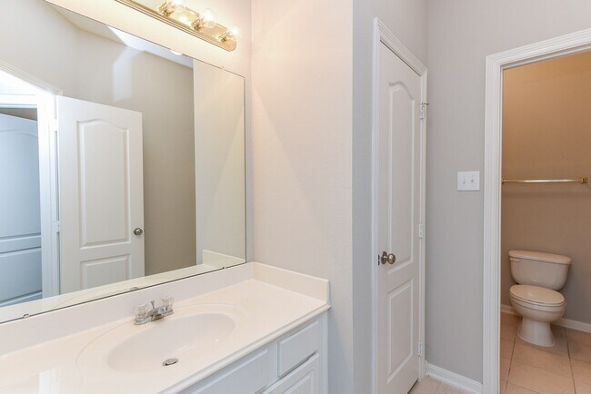 Building Photo - 21822 Mystic Point Ct
