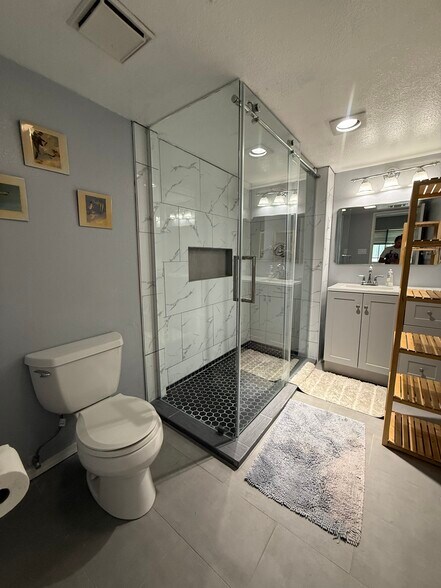 Building Photo - 3166 Swallows Nest Dr