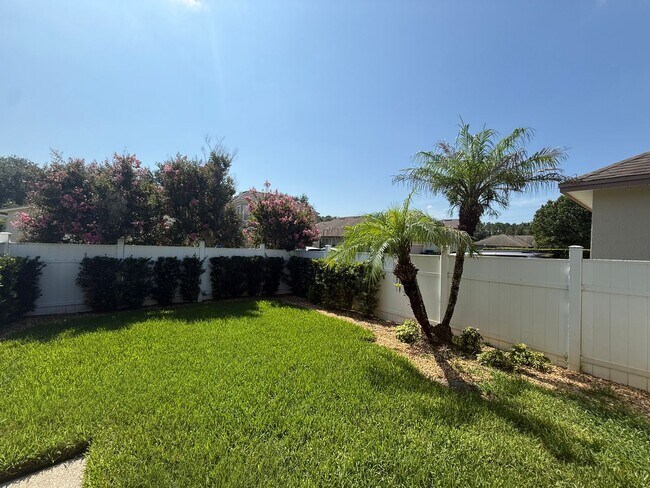 Building Photo - Beautiful Single Family Home in Windermere!