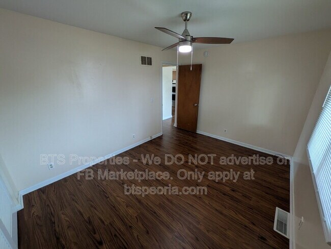 Building Photo - 5513 N University St