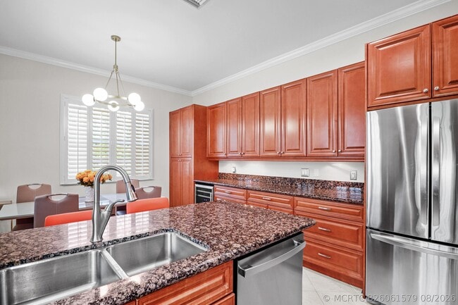 Building Photo - 4496 Hickory Dr