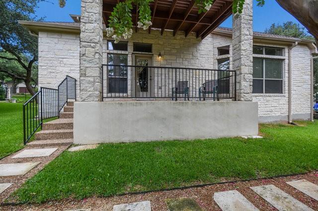 Building Photo - 9900 Tree Bend Cove
