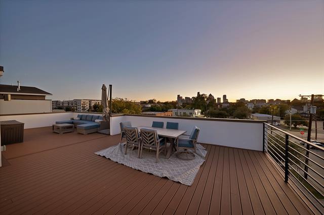 Building Photo - 4114 Delano Pl