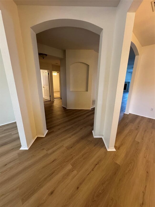 Building Photo - 215 San Felipe Dr