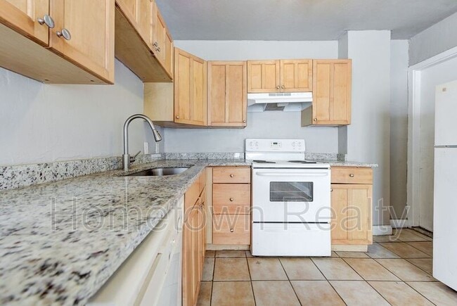 Building Photo - 2229 NW 12th St