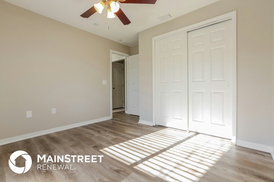 Building Photo - 3021 Duar Terrace