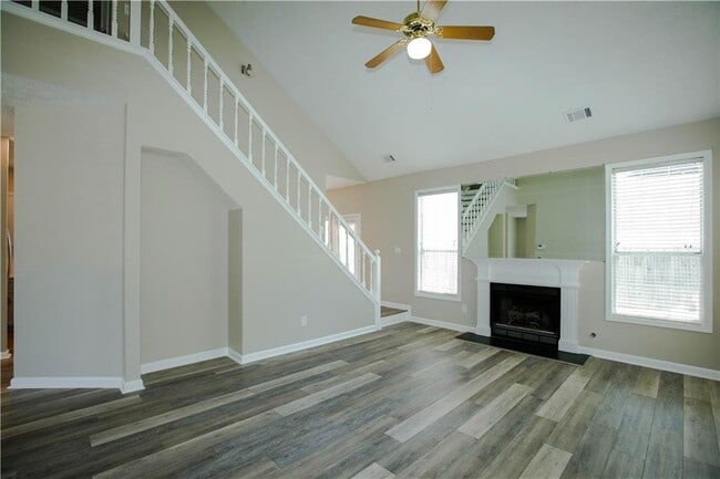 Building Photo - 4130 Wildridge Dr