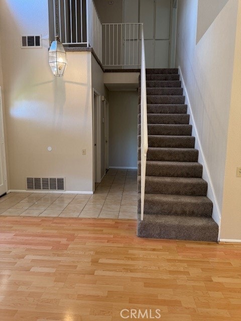 Building Photo - 5055 Cambridge Ave