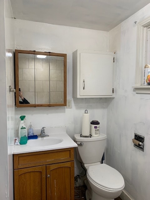 Building Photo - 1353 E Dayton St