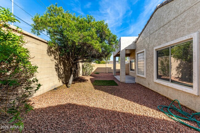 Building Photo - 16946 N 49th Way