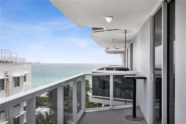 Building Photo - 2401 Collins Ave
