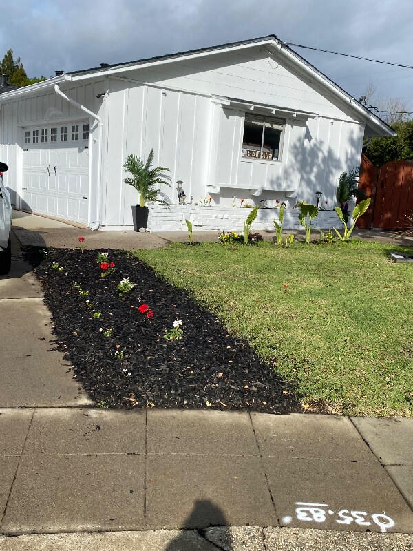 Building Photo - 1721 Lollie Ct