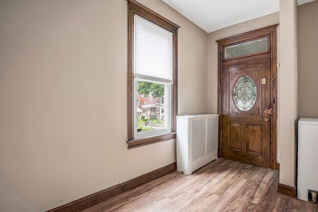 Main Level - Foyer - 451 Park Rd NW