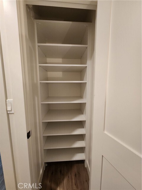 Building Photo - 120 S Francisca Ave