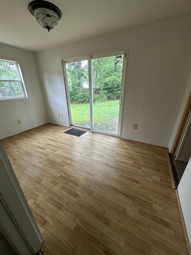 Building Photo - 104 Remington Drive