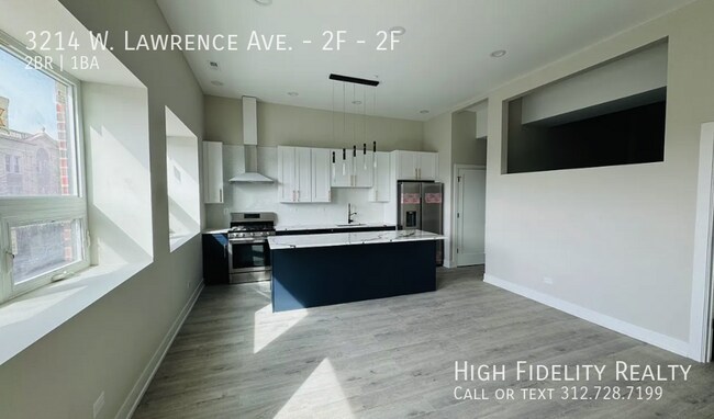 Building Photo - 3214 W Lawrence Ave