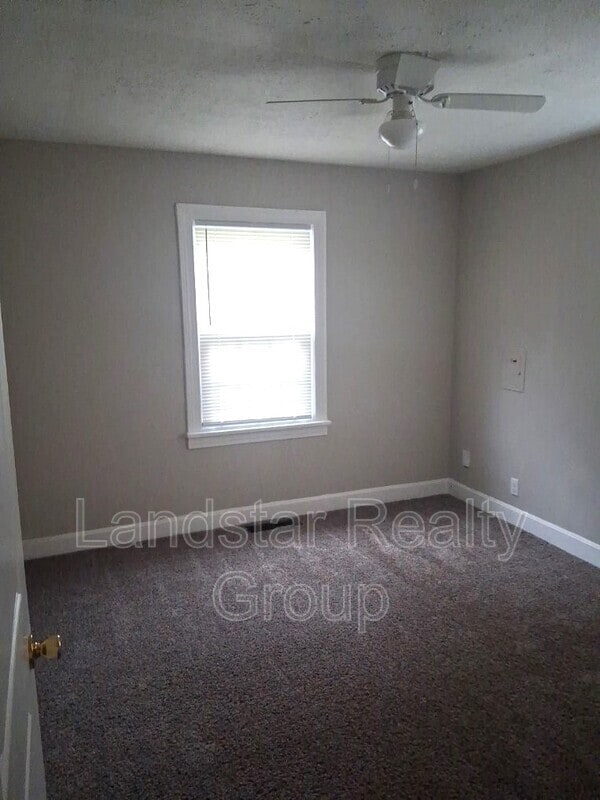 Building Photo - 1319 Thornberry Ave