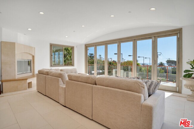 Building Photo - 31739 Pacific Coast Hwy