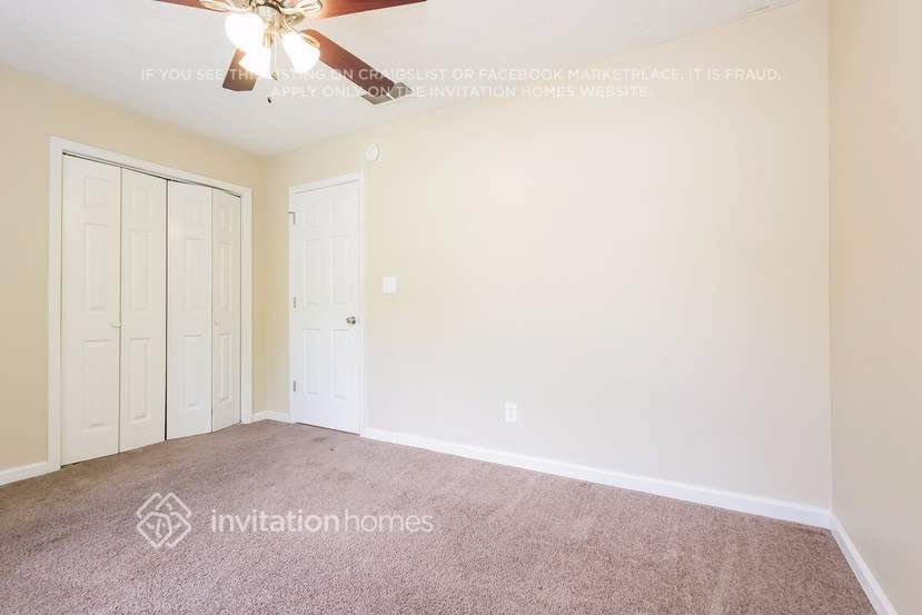 Building Photo - 321 Sherwood Cir SE