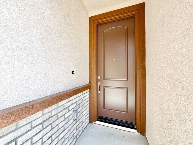Building Photo - 31404 Lolite Dr
