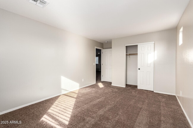 Building Photo - 2934 S 104th Ln