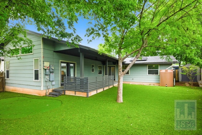 Building Photo - 13009 Lamplight Village Ave