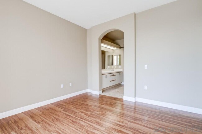 Building Photo - 12079 Tivoli Park Row