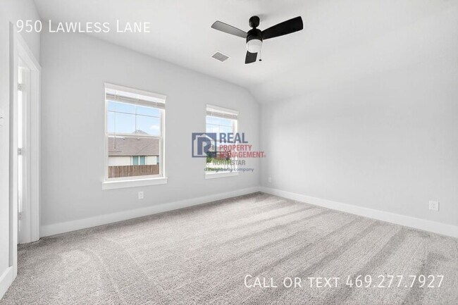 Building Photo - 950 Lawless Ln