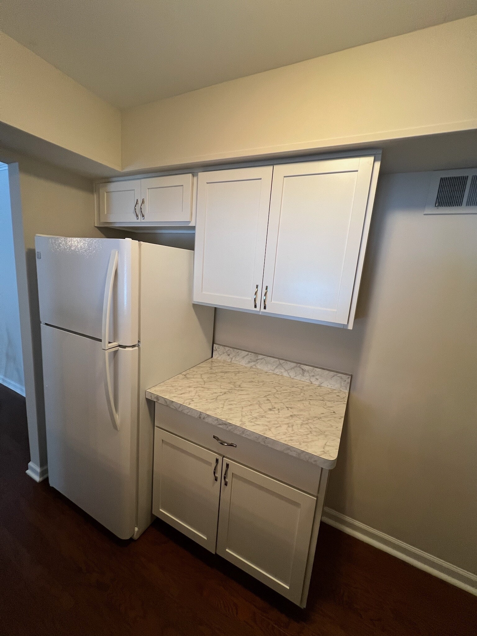 Building Photo - 18411 University Park Dr