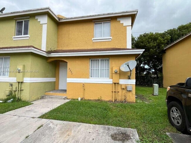 Primary Photo - 2271 NW 136th Terrace