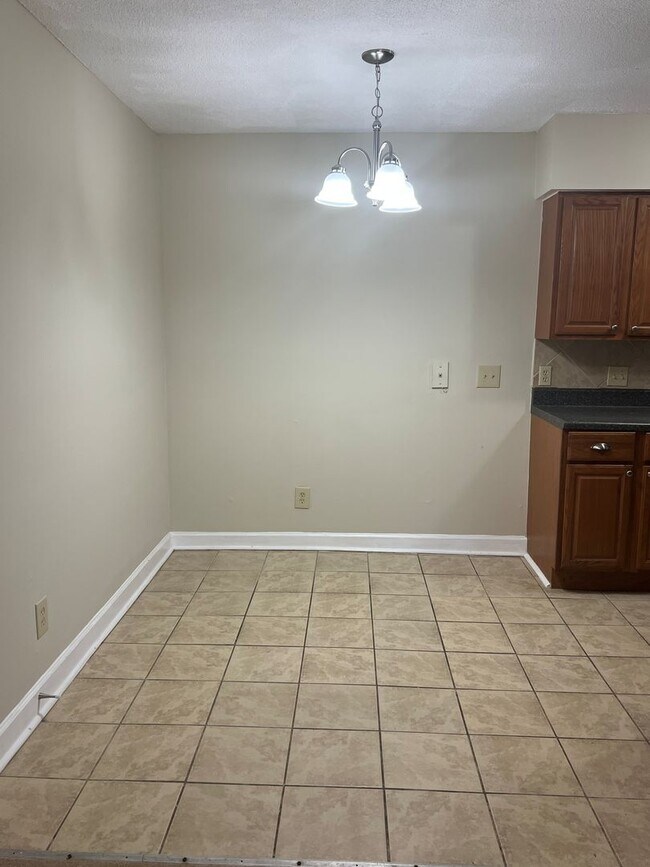 Building Photo - bg0211