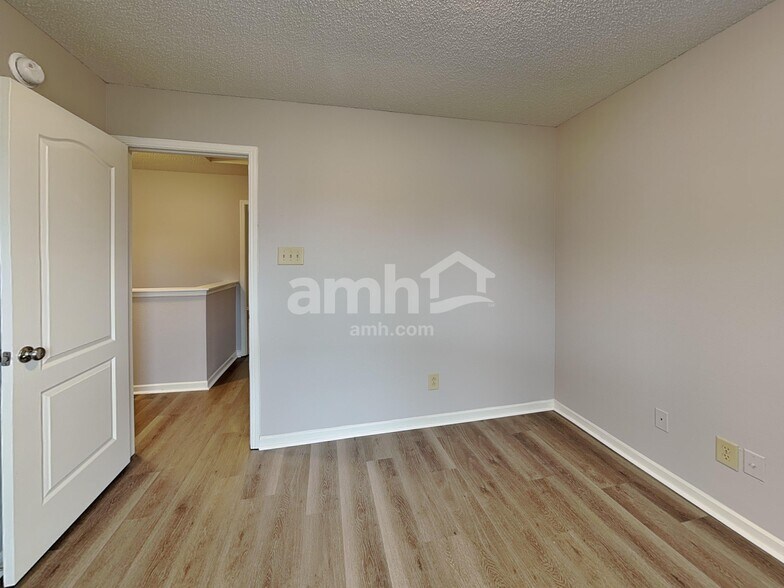 Building Photo - 1779 Feather Reed Ln