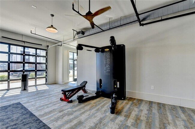 Building Photo - 4536 Molder Dr